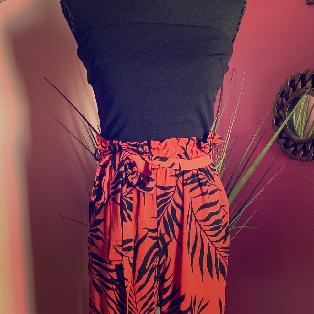 Fashion Nova: Jumpsuit